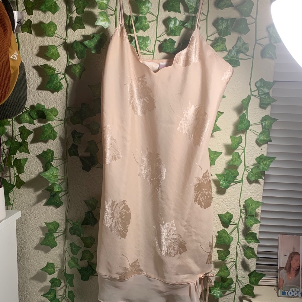 i love but it’s a little short on me i’m 5’9